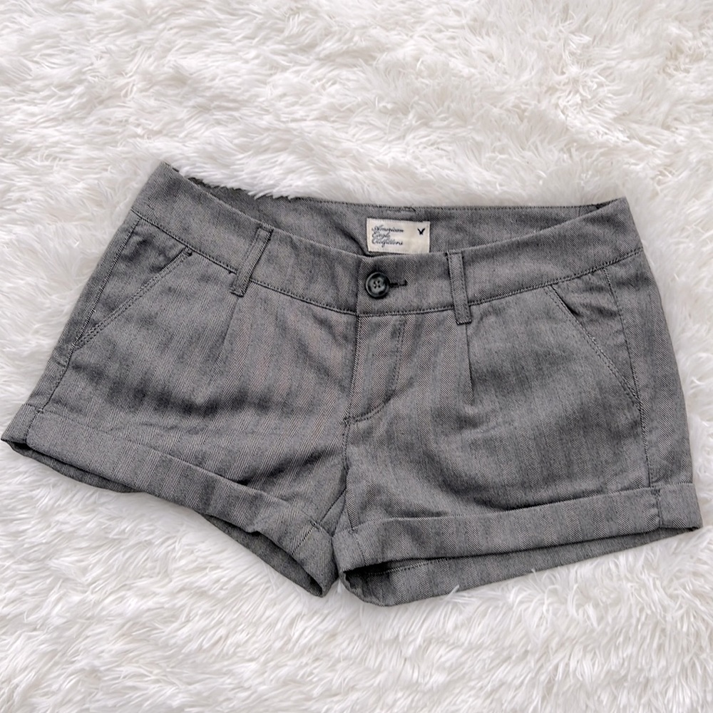 American Eagle dress shorts size 00